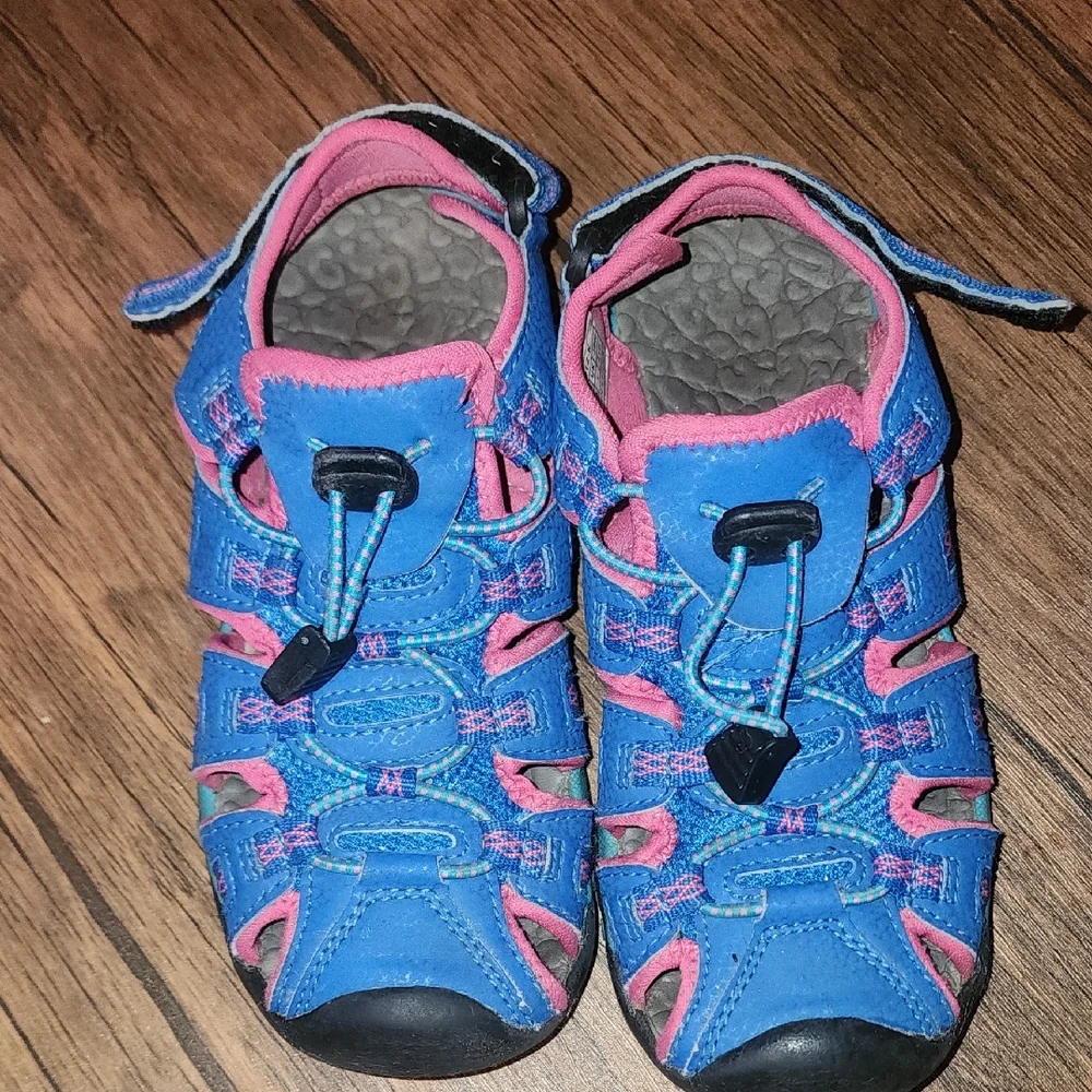 Kids Blue and‎ Pink Athletic Hook Loop Strap Sandals